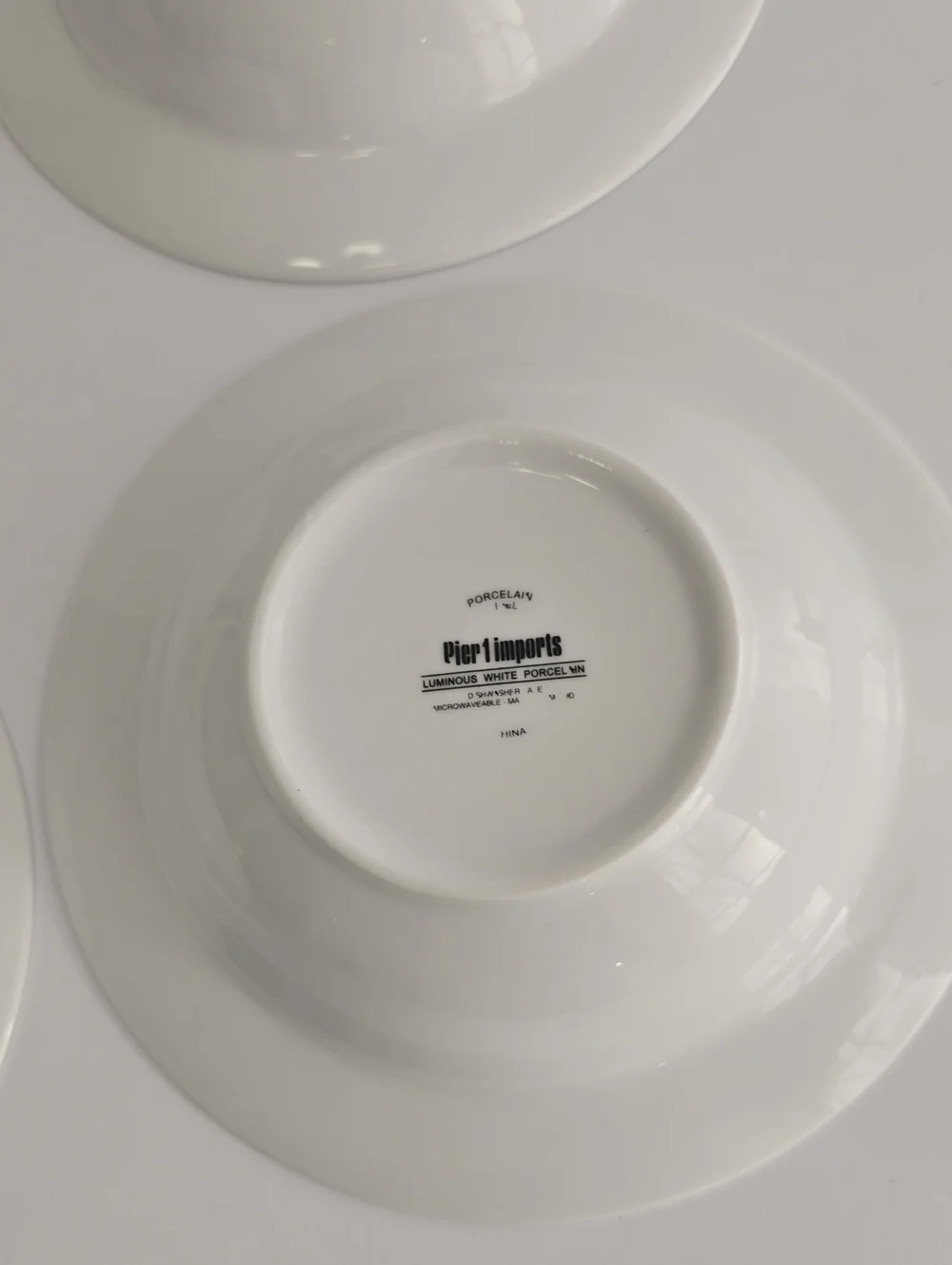 Pier 1 Imports Set Of 4 Luminous White Porcelain Soup Pasta Bowls